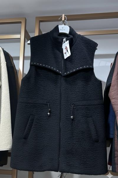 Astarlı Kıvırcık Yelek  Siyah