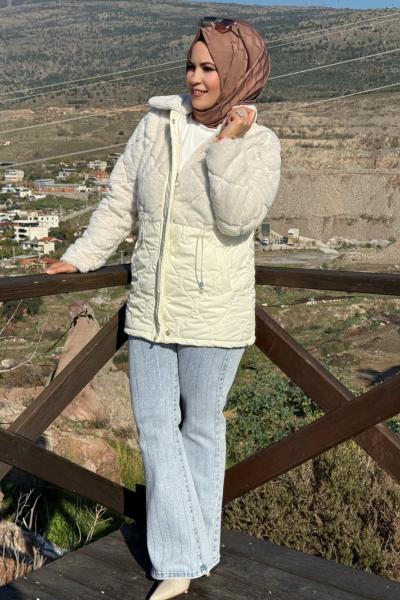 Kapitone Pelüş Mont  Beyaz