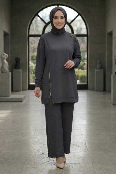 Omuzu Broş Detaylı Takım Füme