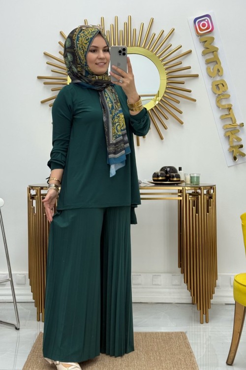 Afilli Pliseli Bol Paça Sandy Takım  Zümrüt