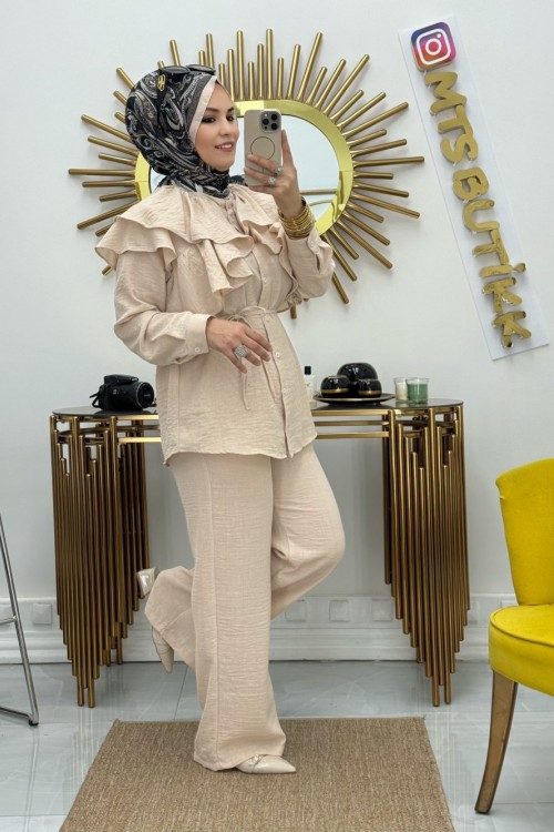 Polen Omuz Fırfırlı Takım Ekru