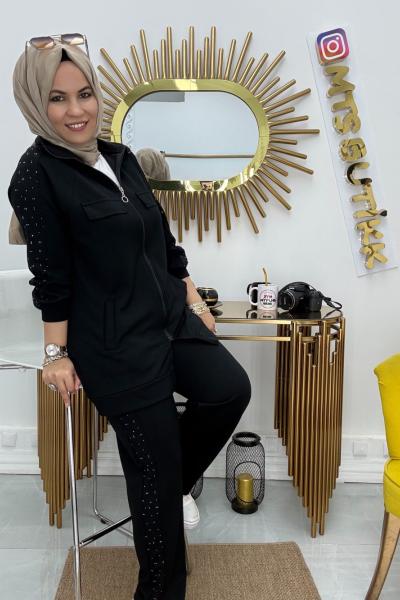 Şerit Taşlı Takım Siyah